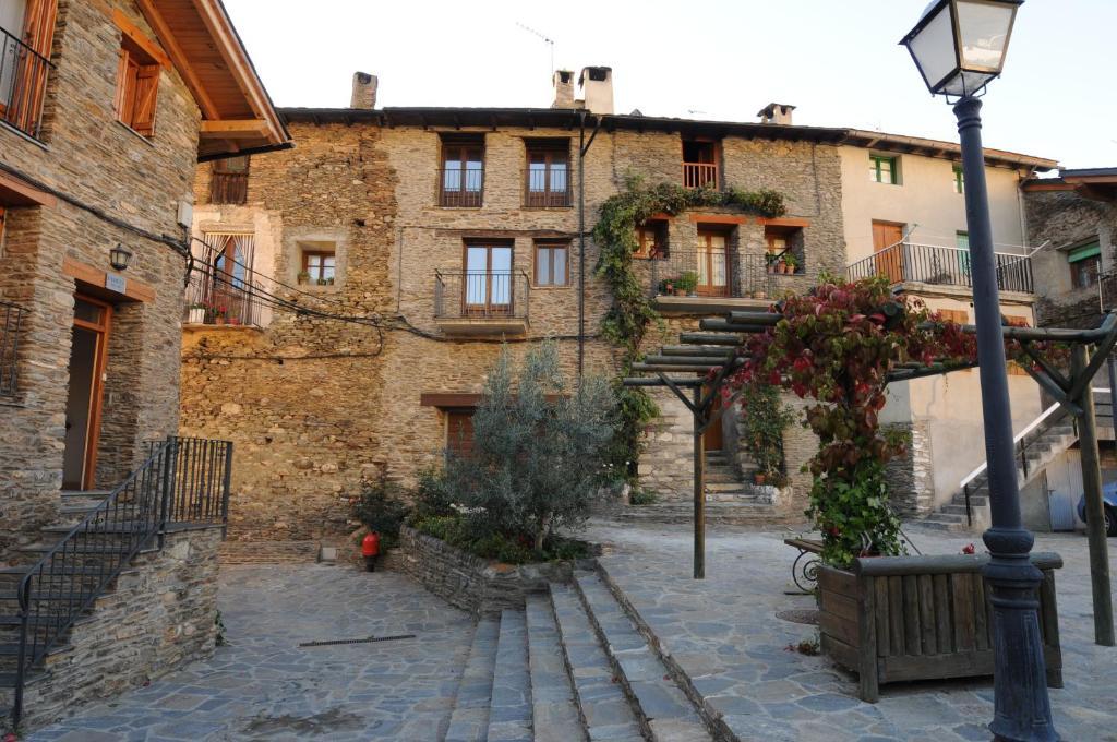 Casa Rural La Comella Tirvia Экстерьер фото
