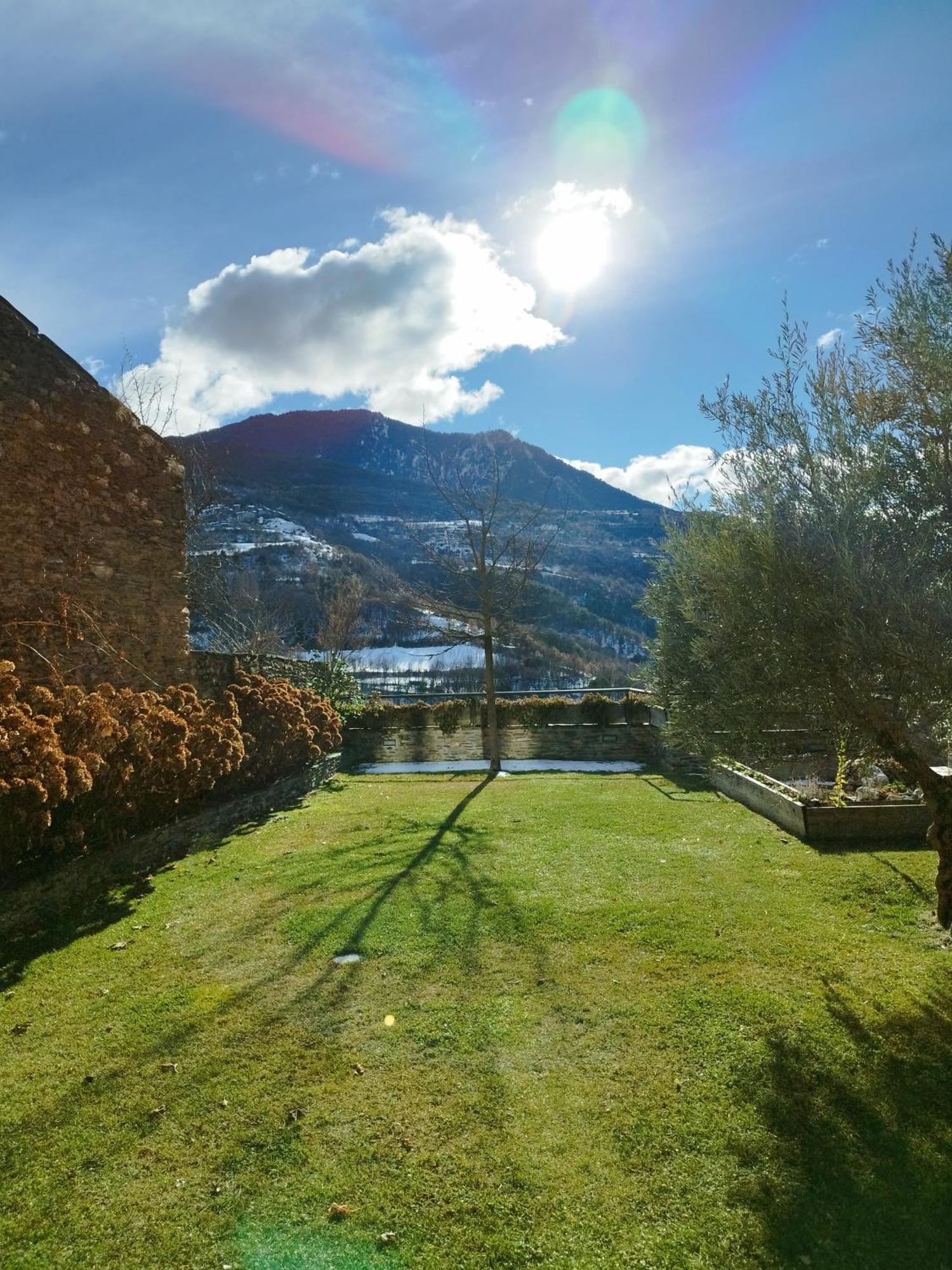 Casa Rural La Comella Tirvia Экстерьер фото